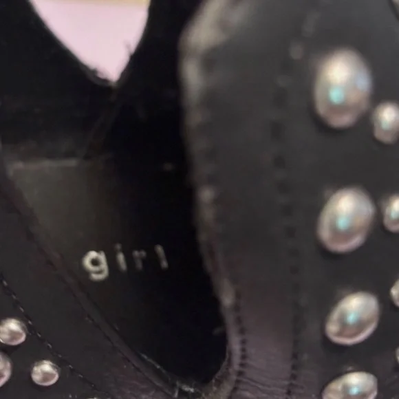 Madden Girl Black Studded Ankle Bootie Sz 8 - Picture 5 of 10